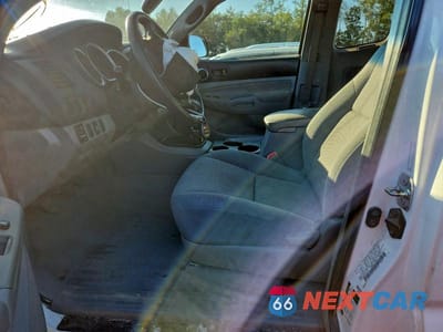 Zdjęcie 7 z 13 samochodu: 2008 TOYOTA TACOMA BASE VIN:5TEUX42N58Z514757 - miniatura