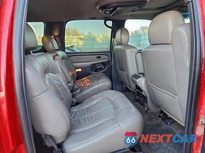 Zdjęcie 11 z 15 samochodu: 2002 CHEVROLET SUBURBAN K1500 VIN:1GNFK16Z02J304112 - miniatura