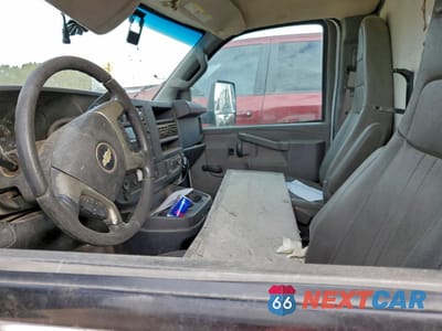 Zdjęcie 7 z 11 samochodu: 2017 CHEVROLET EXPRESS G3500 VIN:1GB0GRFF9H1336879 - miniatura