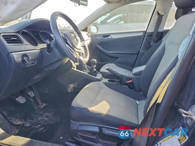 Zdjęcie 7 z 13 samochodu: 2017 VOLKSWAGEN JETTA VIN:3VW167AJ5HM275064 - miniatura