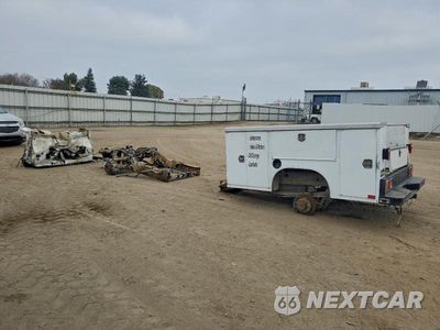 Drugie zdjęcie samochodu z przodu: 2005 CHEVROLET SILVERADO C2500 HEAVY DUTY VIN:1GBHC24U35E229628 - miniatura