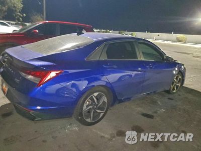 Trzecie zdjęcie samochodu z tyłu: 2022 HYUNDAI ELANTRA LIMITED VIN:KMHLP4AG1NU333959 - miniatura