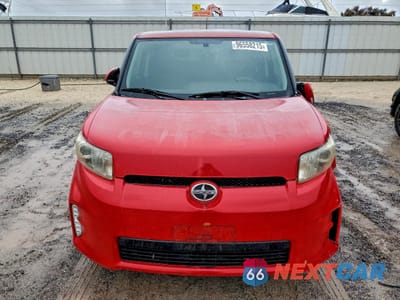 Piąte zdjęcie samochodu w środku: 2013 TOYOTA SCION XB VIN:JTLZE4FE3DJ040760 - miniatura