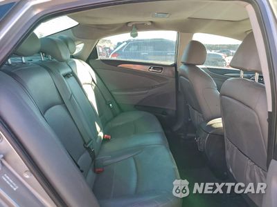 Zdjęcie 10 z 12 samochodu: 2013 HYUNDAI SONATA HYBRID VIN:KMHEC4A42DA092097 - miniatura