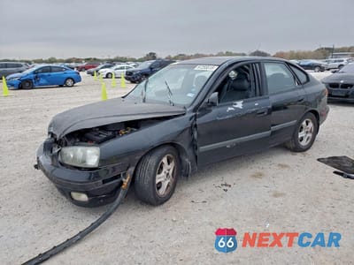 2002 HYUNDAI ELANTRA GLS KMHDN55D92U057946 - główne zdjęcie licytacji z USA - miniatura