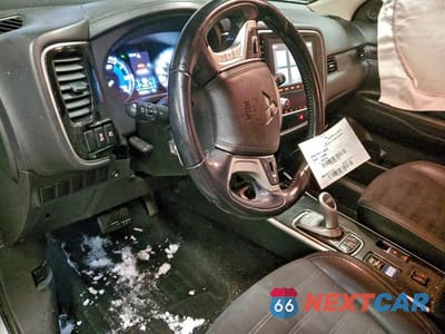Zdjęcie 8 z 13 samochodu: 2022 MITSUBISHI OUTLANDER SEL VIN:JA4J2VA71NZ611739 - miniatura