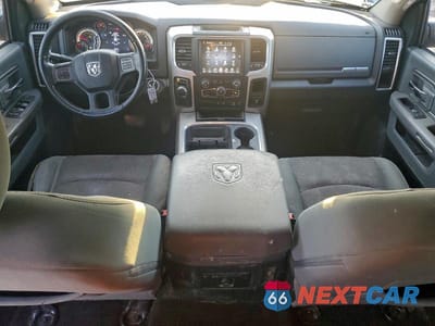 Zdjęcie 8 z 12 samochodu: 2016 RAM 1500 SLT VIN:3C6RR6LT4GG370659 - miniatura