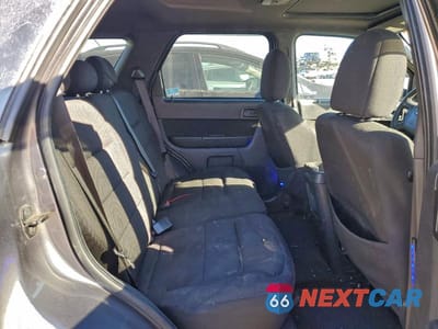 Zdjęcie 10 z 13 samochodu: 2009 FORD ESCAPE XLT VIN:1FMCU93G39KA36289 - miniatura