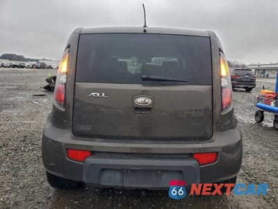 Zdjęcie 6 z 11 samochodu: 2010 KIA SOUL + VIN:KNDJT2A26A7124418 - miniatura