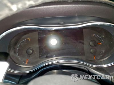 Zdjęcie 9 z 12 samochodu: 2017 JEEP GRAND CHEROKEE LAREDO VIN:1C4RJEAG4HC756759 - miniatura