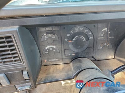 Zdjęcie 9 z 14 samochodu: 1990 GMC SIERRA C1500 VIN:2GTEC14K9L1525422 - miniatura