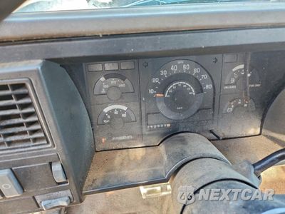 Zdjęcie 9 z 14 samochodu: 1990 GMC SIERRA C1500 VIN:2GTEC14K9L1525422 - miniatura