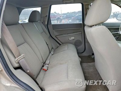 Zdjęcie 11 z 13 samochodu: 2005 JEEP GRAND CHEROKEE LAREDO VIN:1J4GS48K75C554061 - miniatura