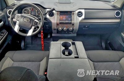 Zdjęcie 8 z 12 samochodu: 2017 TOYOTA TUNDRA DOUBLE CAB SR VIN:5TFUY5F15HX633328 - miniatura