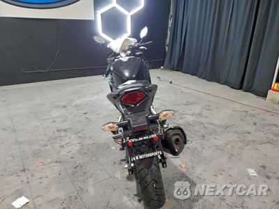 Czwarte zdjęcie samochodu z boku: 2013 HONDA CBR250 R VIN:MLHMC4105D5301917 - miniatura