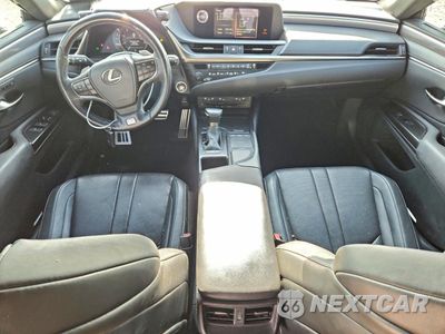 Zdjęcie 8 z 13 samochodu: 2019 LEXUS ES 350 VIN:58ABZ1B12KU015769 - miniatura