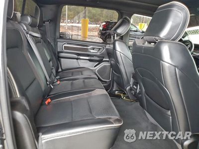 Zdjęcie 10 z 12 samochodu: 2020 RAM 1500 LARAMIE VIN:1C6SRFJT2LN348259 - miniatura