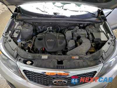 Zdjęcie 12 z 13 samochodu: 2013 KIA SORENTO LX VIN:5XYKT3A63DG363025 - miniatura