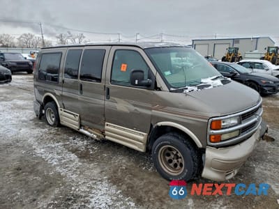 Czwarte zdjęcie samochodu z boku: 2000 CHEV EXPRESS G1500 VIN:1GBFG15R8Y1204428 - miniatura