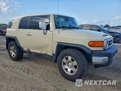 Czwarte zdjęcie samochodu z boku: 2008 TOYOTA FJ CRUISER VIN:JTEBU11F08K056750 - miniatura