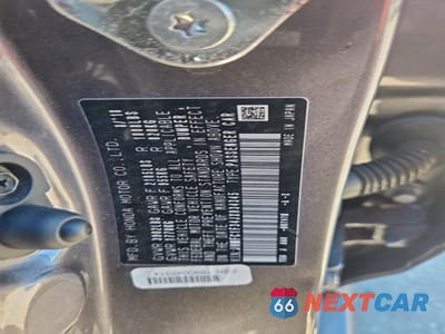 Zdjęcie 12 z 12 samochodu: 2018 HONDA CIVIC EX VIN:JHMFC1F34JX034345 - miniatura