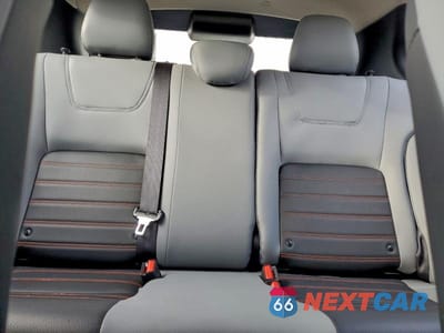 Zdjęcie 10 z 12 samochodu: 2024 NISSAN KICKS SR VIN:3N1CP5DV1RL485991 - miniatura