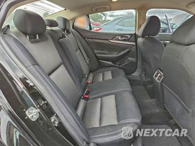 Zdjęcie 10 z 13 samochodu: 2017 NISS MAXIMA 3.5S VIN:1N4AA6AP6HC447450 - miniatura
