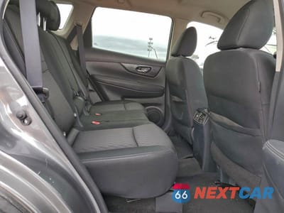 Zdjęcie 11 z 14 samochodu: 2018 NISSAN ROGUE S VIN:KNMAT2MV2JP542822 - miniatura