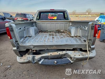 Zdjęcie 6 z 15 samochodu: 2000 GMC SONOMA VIN:1GTCS1447Y8111121 - miniatura