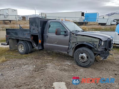 Czwarte zdjęcie samochodu z boku: 2007 FORD F350 SUPER DUTY VIN:1FDWF36Y87EA48023 - miniatura