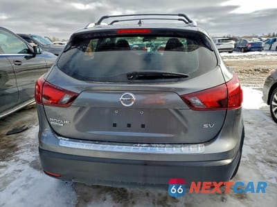 Zdjęcie 6 z 11 samochodu: 2017 NISS ROGUE SPORT VIN:JN1BJ1CP9HW013426 - miniatura