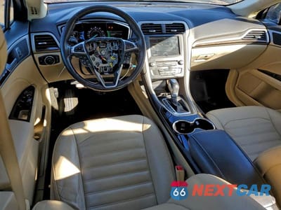 Zdjęcie 8 z 11 samochodu: 2016 FORD FUSION SE VIN:3FA6P0T94GR253077 - miniatura