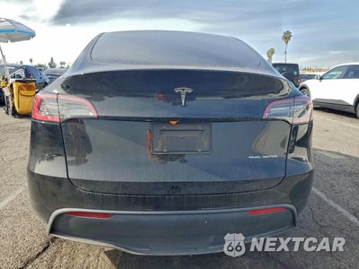 Zdjęcie 6 z 14 samochodu: 2023 TESLA MODEL Y VIN:7SAYGDEE5PF816470 - miniatura