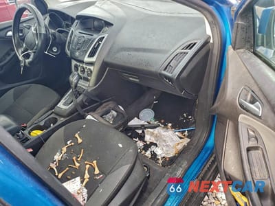 Zdjęcie 8 z 13 samochodu: 2012 FORD FOCUS VIN:1FAHP3F23CL329728 - miniatura