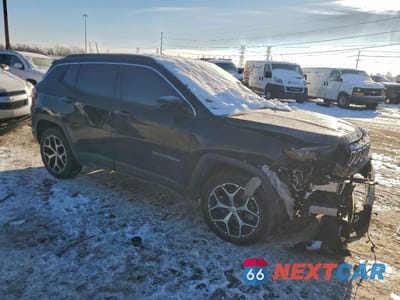 Czwarte zdjęcie samochodu z boku: 2024 JEEP COMPASS LIMITED VIN:3C4NJDCN4RT104282 - miniatura