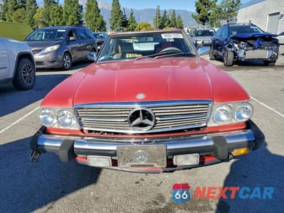 Piąte zdjęcie samochodu w środku: 1988 MERCEDES-BENZ 560 SL VIN:WDBBA48D9JA080896 - miniatura