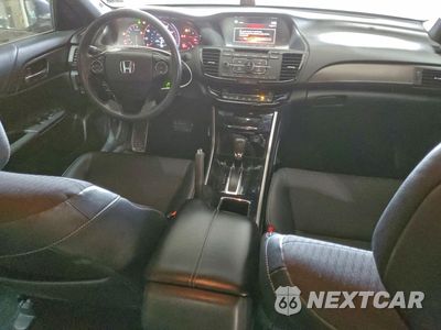 Zdjęcie 8 z 14 samochodu: 2016 HONDA ACCORD SPORT VIN:1HGCR2F53GA095418 - miniatura
