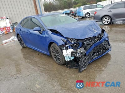 Czwarte zdjęcie samochodu z boku: 2025 TOYOTA CAMRY SE VIN:4T1DAACK3SU148331 - miniatura