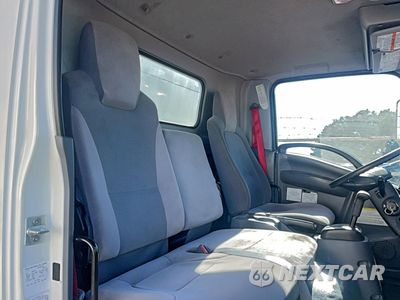 Zdjęcie 6 z 11 samochodu: 2019 ISUZU NRR VIN:JALE5W166K7302740 - miniatura