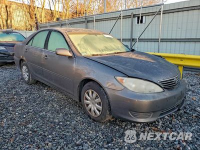 Czwarte zdjęcie samochodu z boku: 2005 TOYOTA CAMRY LE VIN:4T1BE32K45U634949 - miniatura