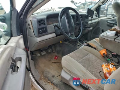 Zdjęcie 8 z 12 samochodu: 2001 FORD F350 SUPER DUTY VIN:1FDWF36F31ED73992 - miniatura