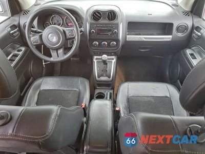 Zdjęcie 8 z 12 samochodu: 2014 JEEP COMPASS SPORT VIN:1C4NJDAB9ED924009 - miniatura