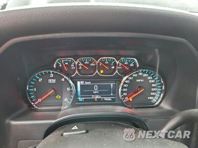 Zdjęcie 9 z 12 samochodu: 2018 CHEVROLET SILVERADO K1500 LT VIN:1GCVKREC0JZ214894 - miniatura