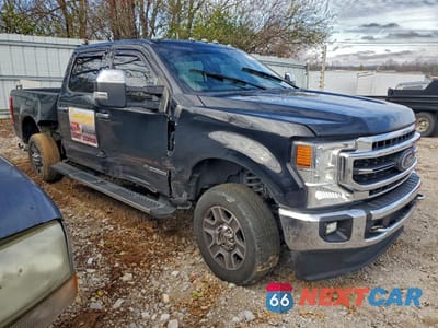 Czwarte zdjęcie samochodu z boku: 2020 FORD F350 SUPER DUTY VIN:1FT8W3BT0LED51685 - miniatura