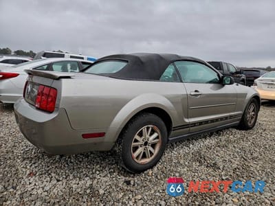 Trzecie zdjęcie samochodu z tyłu: 2008 FORD MUSTANG VIN:1ZVHT84N185178980 - miniatura
