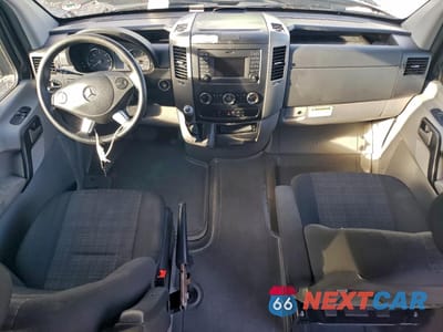 Zdjęcie 8 z 13 samochodu: 2016 MERCEDES-BENZ SPRINTER 2500 VIN:8BRPE8DD3GE125338 - miniatura