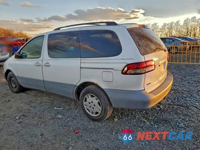 Drugie zdjęcie samochodu z przodu: 2003 TOYOTA SIENNA CE VIN:4T3ZF19C13U524606 - miniatura