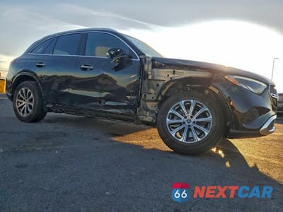 Czwarte zdjęcie samochodu z boku: 2025 MERCEDES BENZ GLC 300 VIN:W1NKM4GB1SU081140 - miniatura