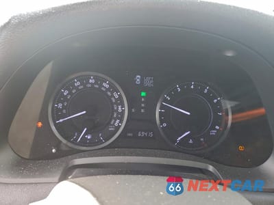 Zdjęcie 9 z 14 samochodu: 2015 LEXUS IS 350 VIN:JTHFE2C29F2511254 - miniatura