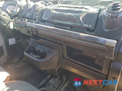 Piąte zdjęcie samochodu w środku: 2021 CAN-AM DEFENDER UTILITY VEHICLE VIN:3JBUUAX47MK000714 - miniatura